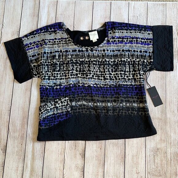 Line & Dot Tops - Line & Dot Top